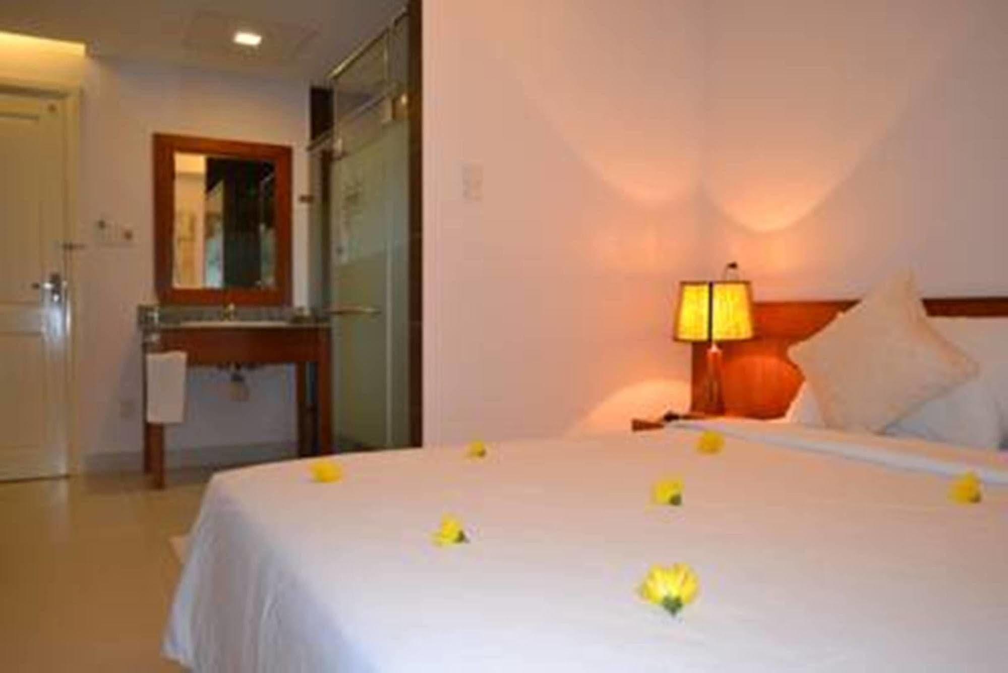 Da Nang Nemo Hotel Bagian luar foto