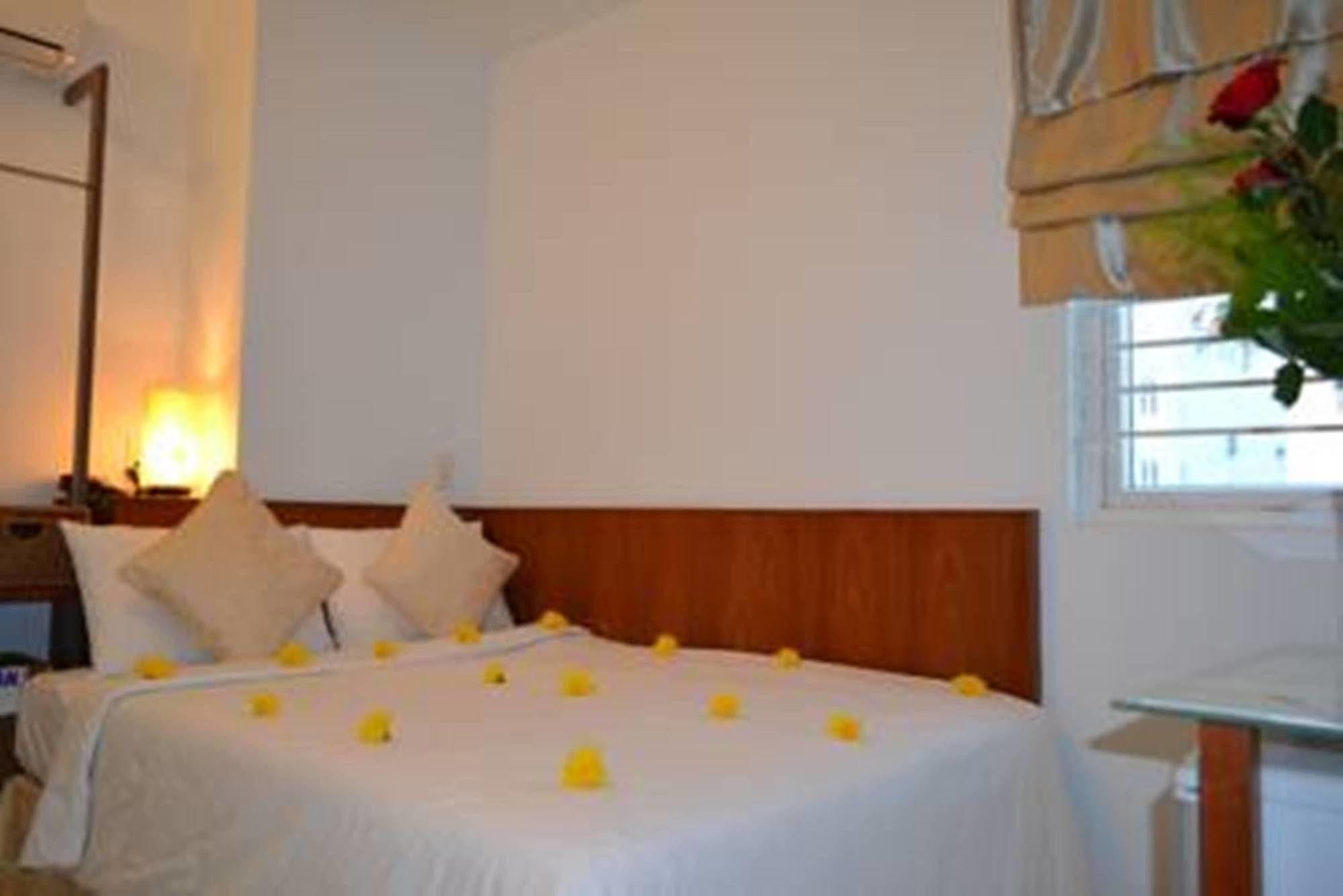 Da Nang Nemo Hotel Bagian luar foto