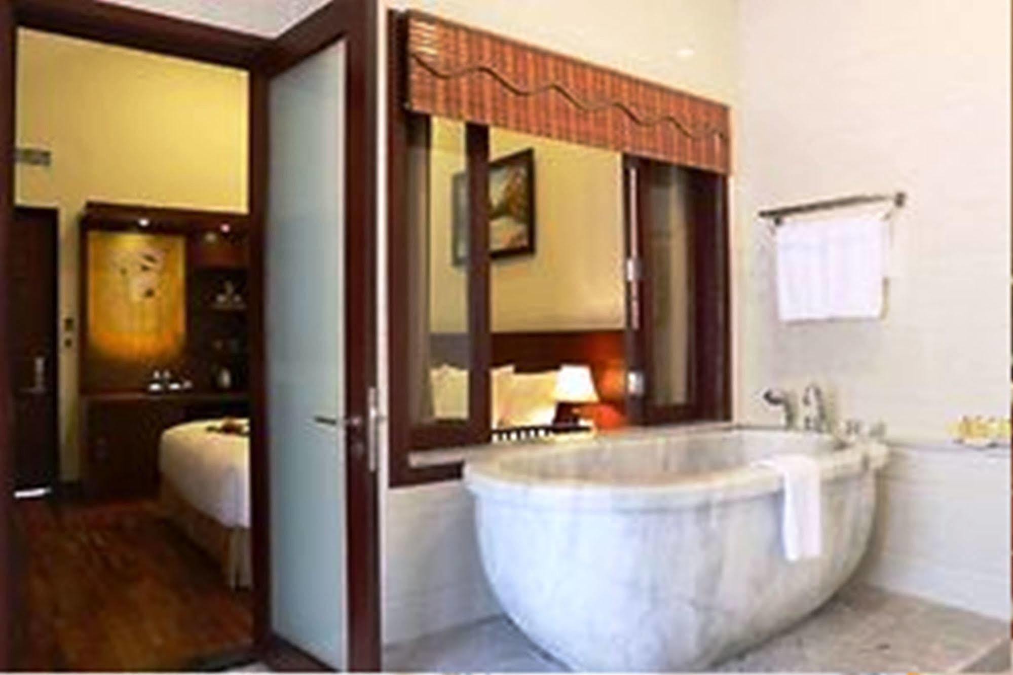 Da Nang Nemo Hotel Bagian luar foto
